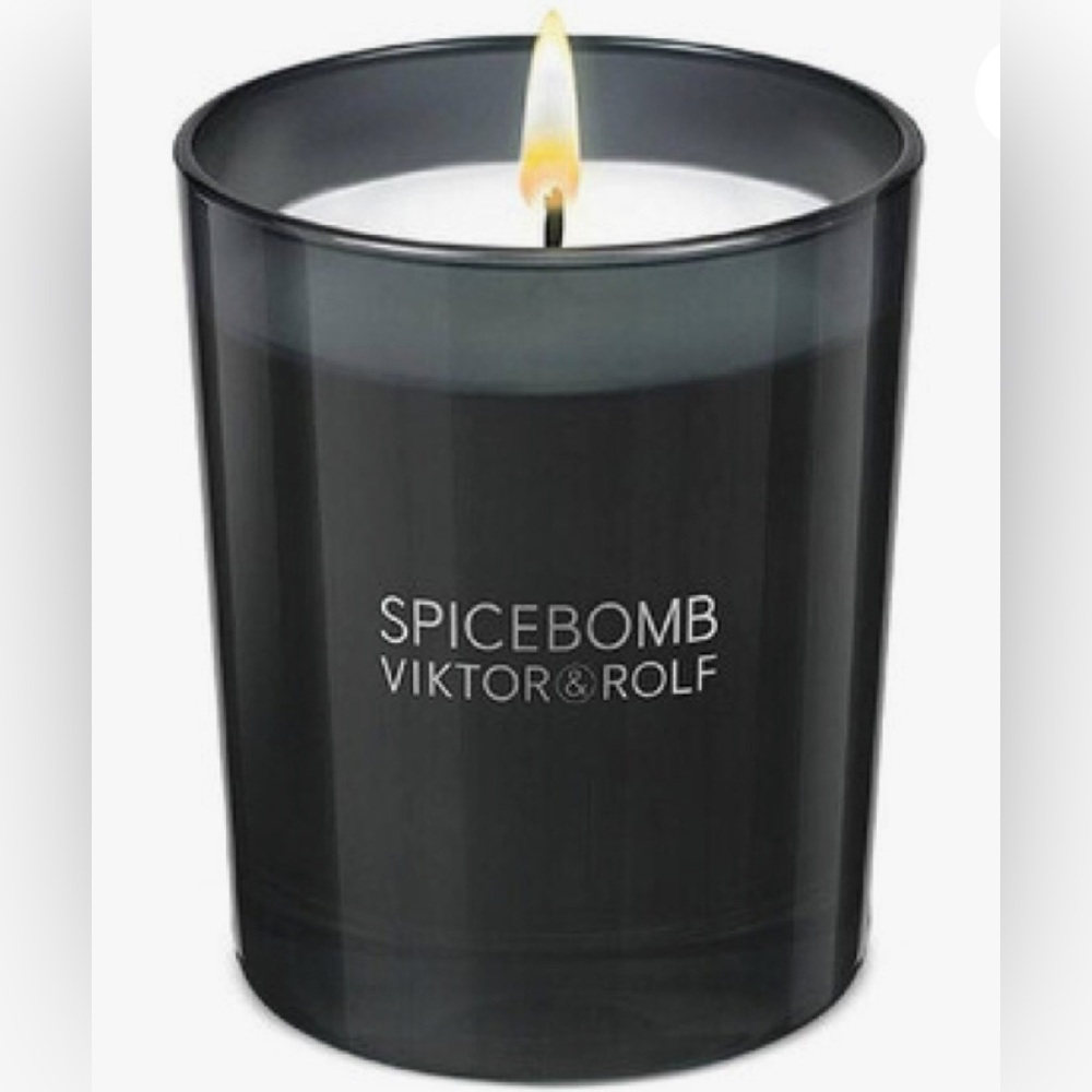 NIB Viktor & Rolf Spicebomb Candle